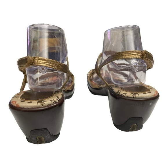 Jambu gold wedge sandal Athleta comfort St Martin size 9.5 M - Picture 4 of 11